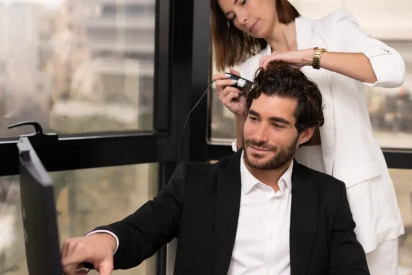 Εξειδικευμένος έλεγχος τριχωτού για σωστή διάγνωση πριν από μεταμόσχευση μαλλιών